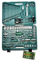 Набор инструмента Jonnesway S04H624101S (101 предметов) 1/4" 4-10мм. 1/2" 8-32мм.+ ключи 8-24мм.