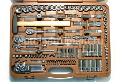 Набор инструмента OMBRA OMT150S (150 предметов) 1/4",3/8",1/2" 6 гр. пласт.кейс