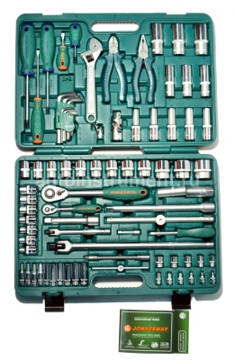 Набор инструмента Jonnesway S04H52483S (83 предмета) 1/4" 4-13мм. 1/2" 8-32мм.