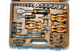Набор инструмента OMBRA OMT55S (55 предметов) 1/4",1/2" 6 гр. пласт.кейс
